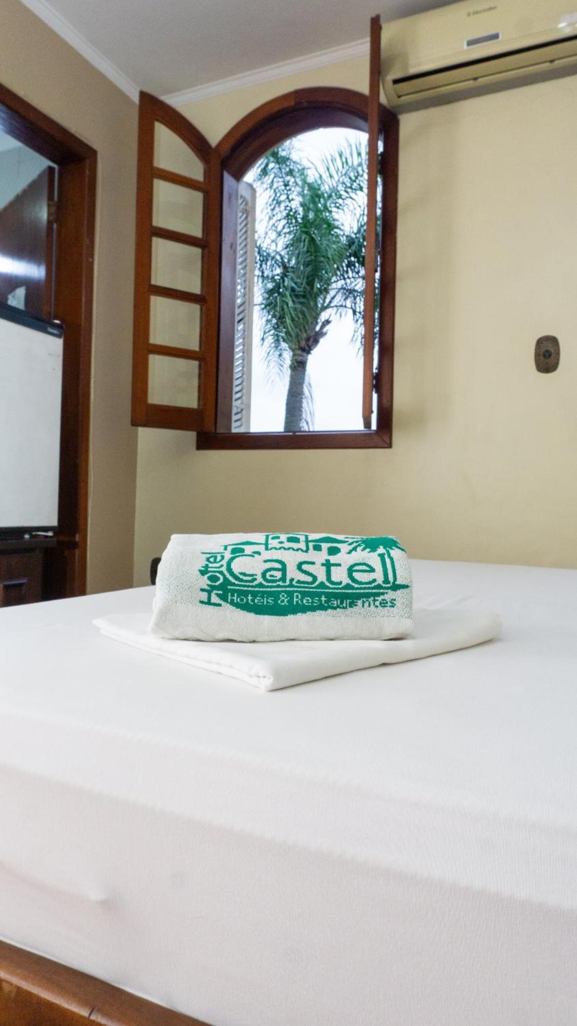 Canoas Hotel Castel Buitenkant foto