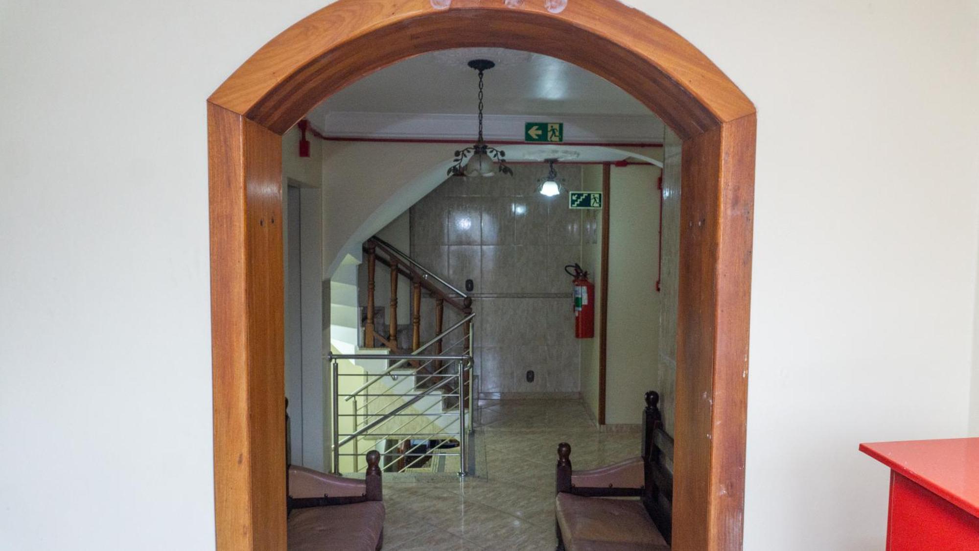 Canoas Hotel Castel Buitenkant foto